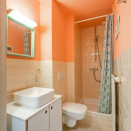 Huswell - Retro With A Cozy Garden Apartment Ghent